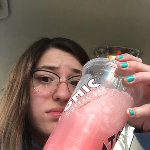 Meet your Posher, Jayde